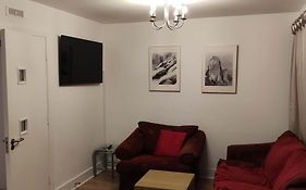 Double Bedroom In Santry Near Airport